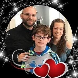 Meet your Posher, Chris-khristal